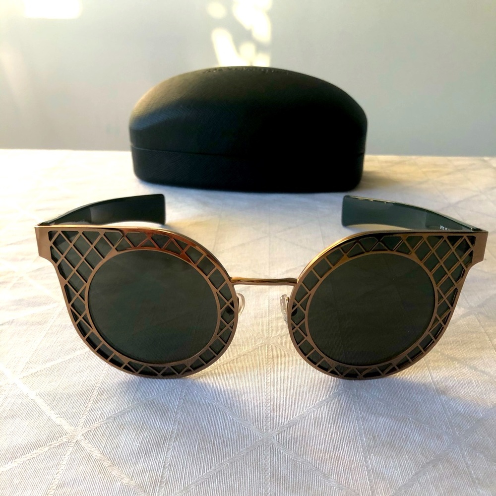 Salvatore Ferragamo Sunglasses Amber Gold- Green!